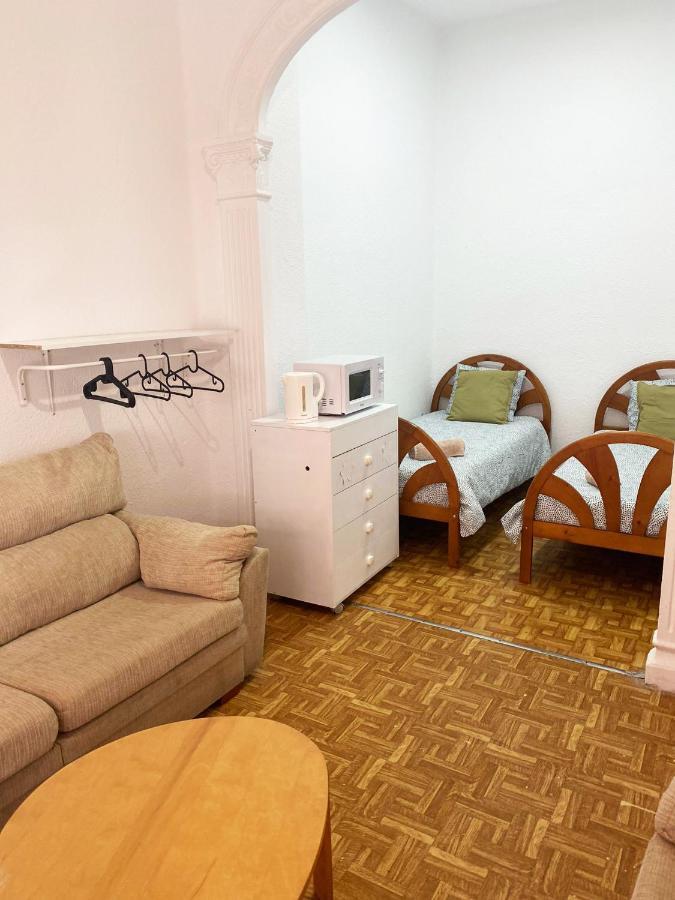 La Petxina In Shared Habitación en casa particular